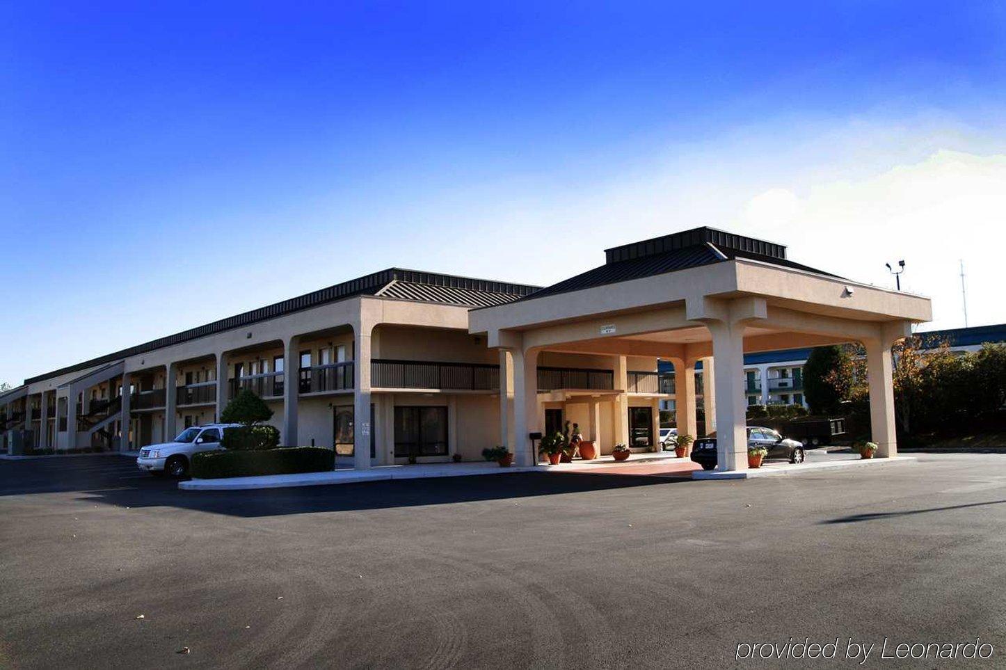 Dublin Inn And Suites Exterior photo