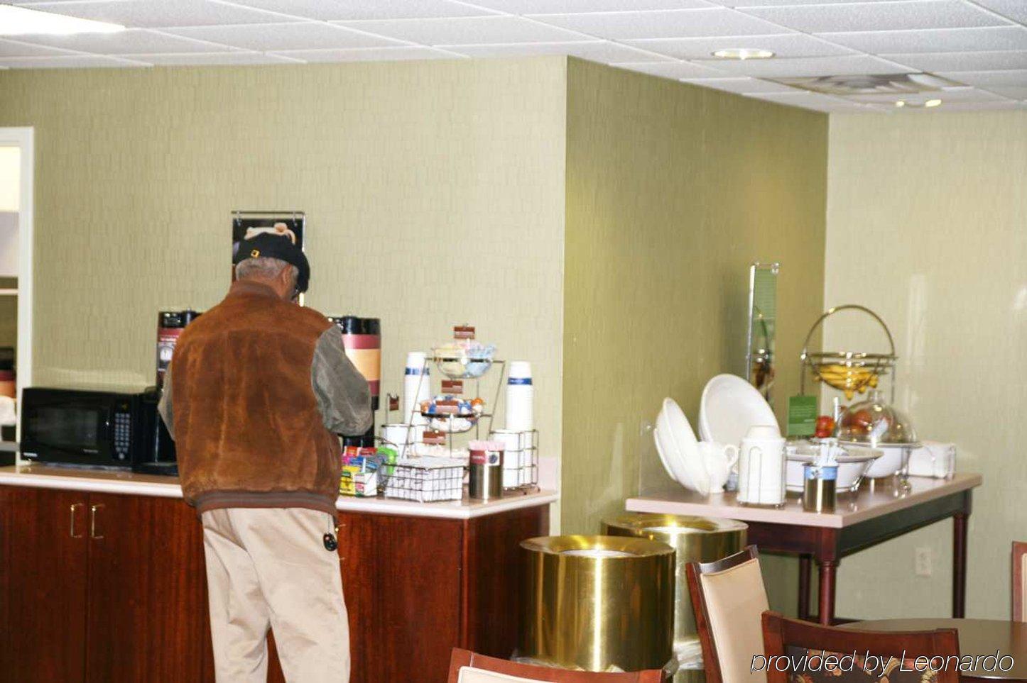 Dublin Inn And Suites Restaurant photo