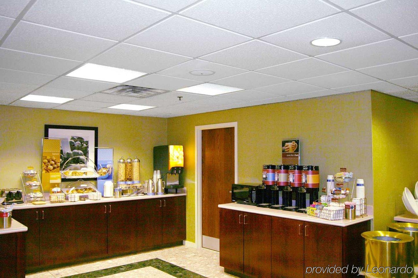 Dublin Inn And Suites Restaurant photo